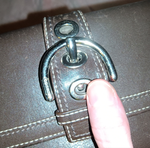 Coach Silver Buckle Leather Brown & Tan Wallet - Picture 15 of 16